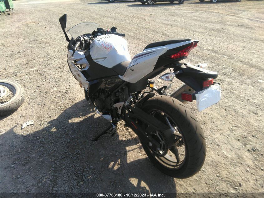 2023 KAWASAKI EX400 - JKAEXKH15PDAR8968