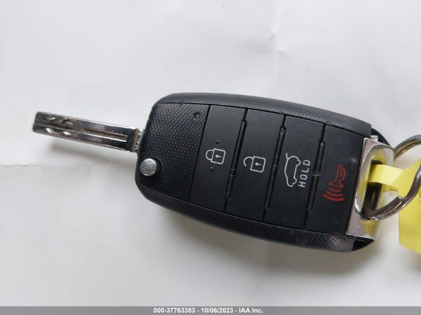 2015 KIA SPORTAGE LX - KNDPB3ACXF7740593