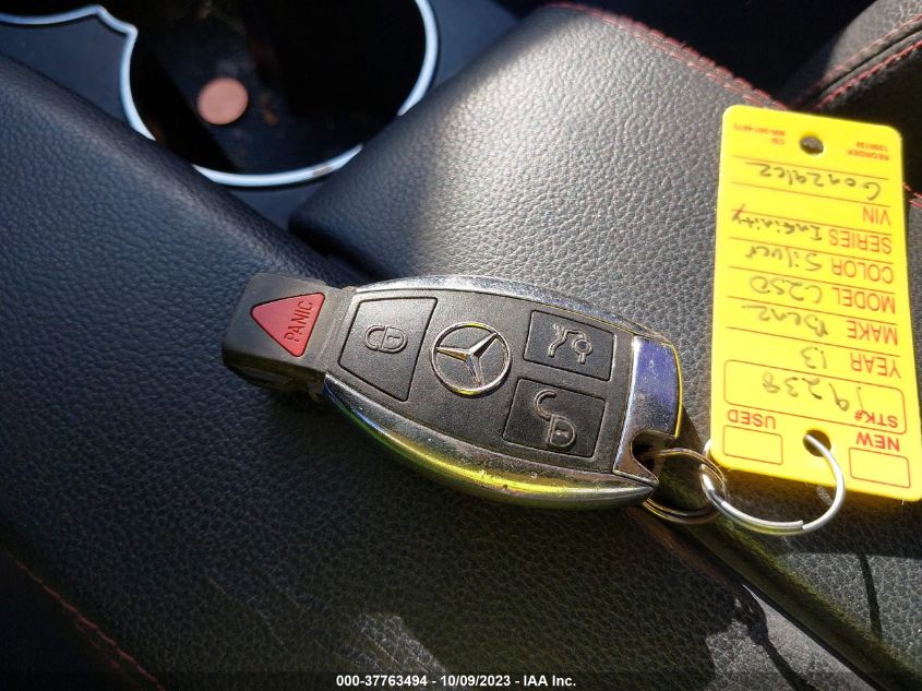 2013 MERCEDES-BENZ C-CLASS C 250 - WDDGF4HB2DA791180