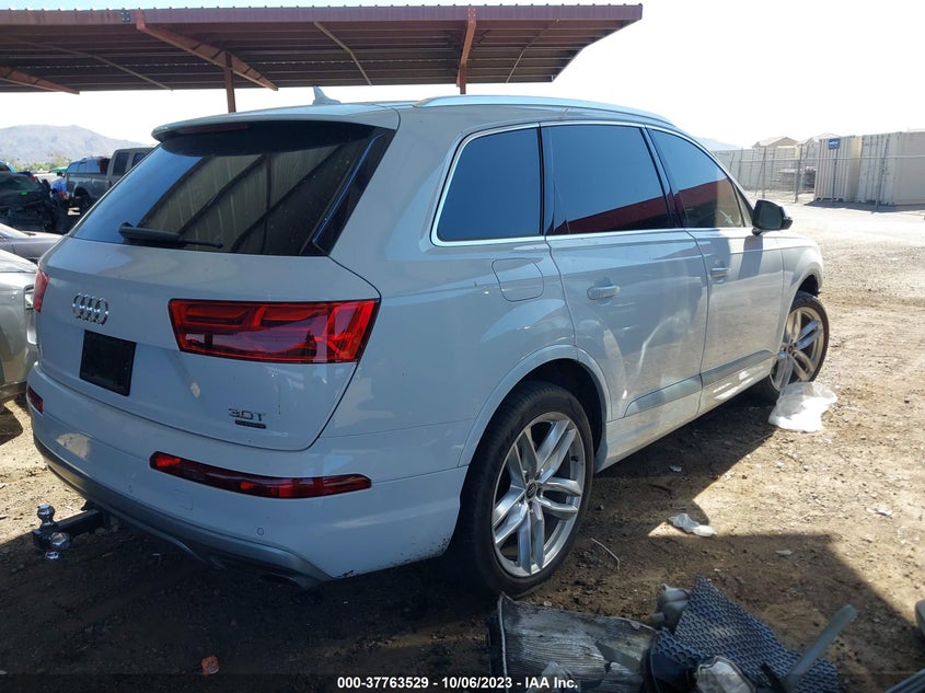 VIN WA1VAAF79JD010897 2018 AUDI Q7 PRESTIGE