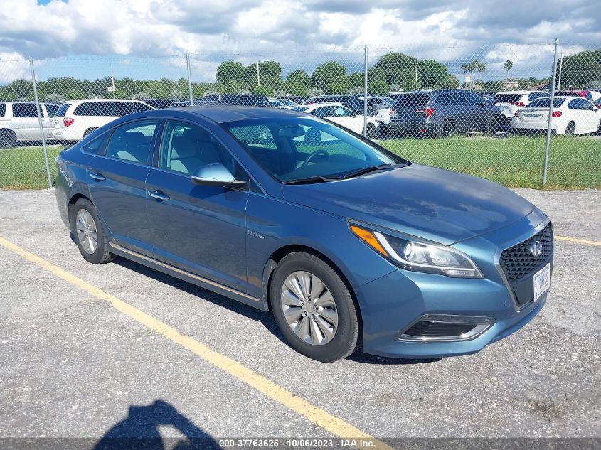 2016 HYUNDAI SONATA HYBRID SE - KMHE24L17GA038739