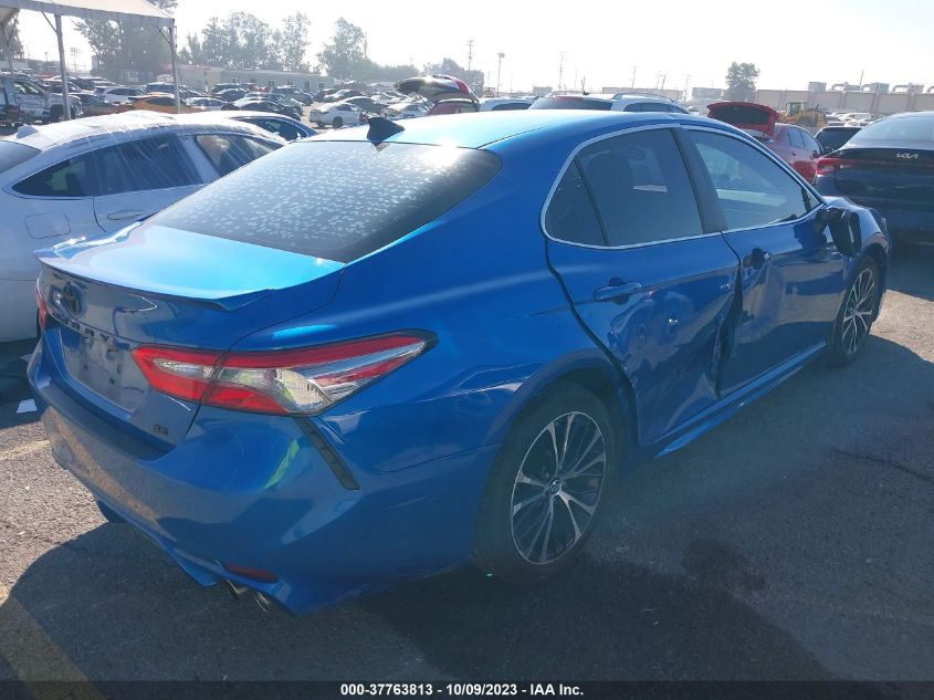 2018 TOYOTA CAMRY LE/SE/XLE/L - 4T1B11HK0JU122011