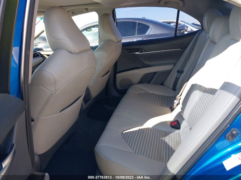 2018 TOYOTA CAMRY LE/SE/XLE/L - 4T1B11HK0JU122011