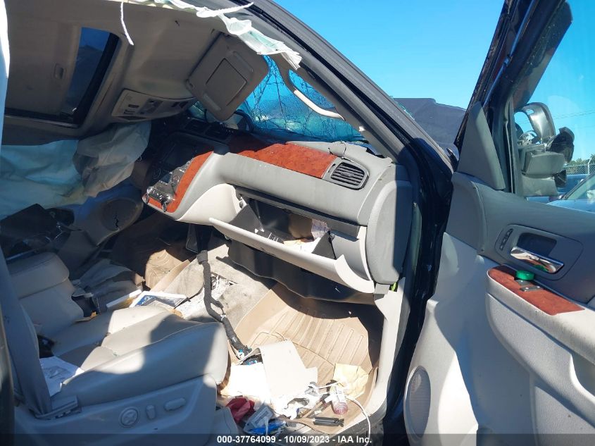 2014 CHEVROLET SUBURBAN K1500 LTZ - 1GNSKKE79ER239738