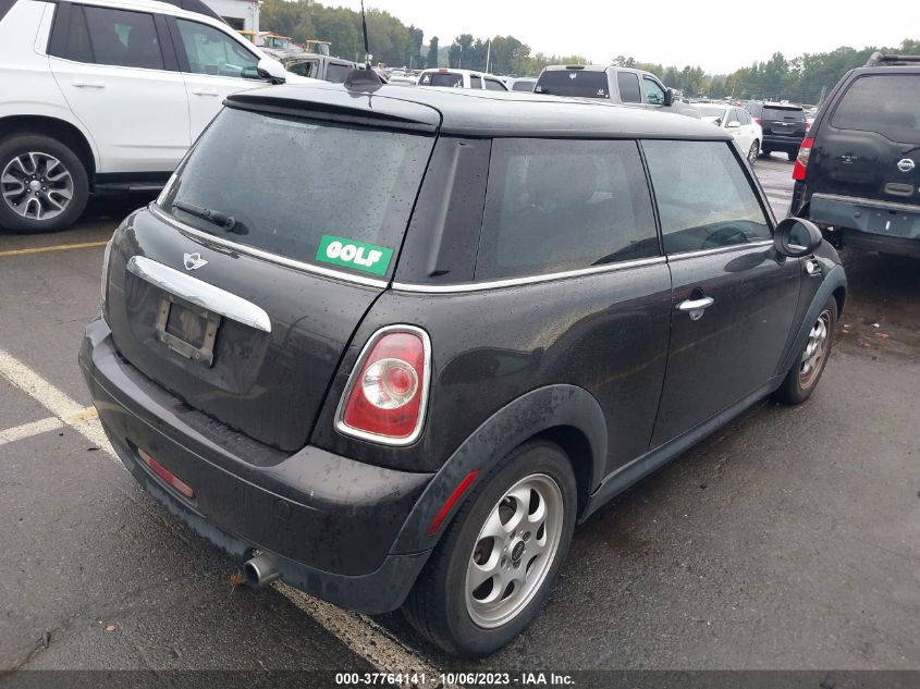 2013 MINI HARDTOP COOPER WMWSU3C58DT677563