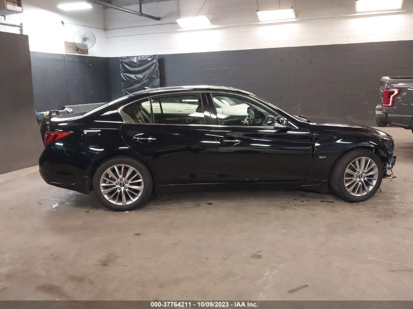 2019 INFINITI Q50 3.0T LUXE - JN1EV7AR4KM553858