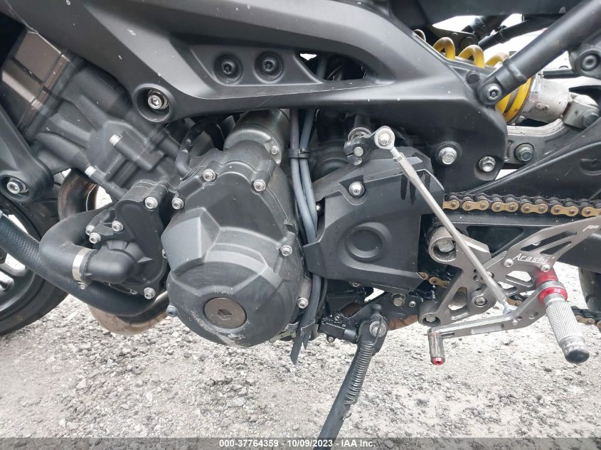 2015 YAMAHA FZ09 JYARN33E1FA007149