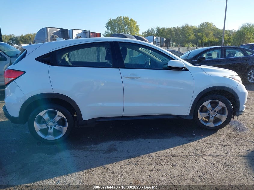 VIN 3CZRU5G30HM728512 2017 HONDA HR-V LX
