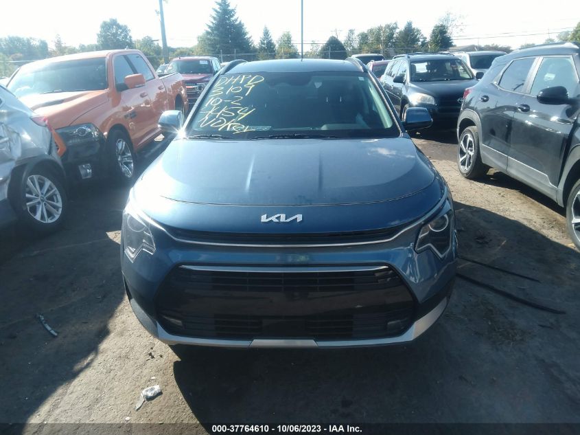 KNDCR3LE3P5044454 Kia Niro EX TOURING 11