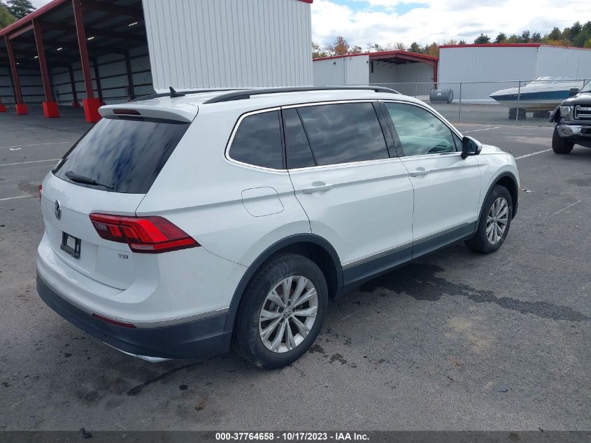 2018 VOLKSWAGEN TIGUAN SE - 3VV3B7AX5JM132313