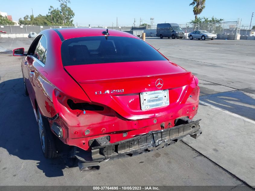 2015 MERCEDES-BENZ CLA-CLASS CLA 250 WDDSJ4EB7FN231387