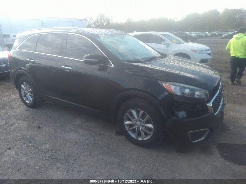 2016 KIA SORENTO LX/L - 5XYPGDA54GG093007