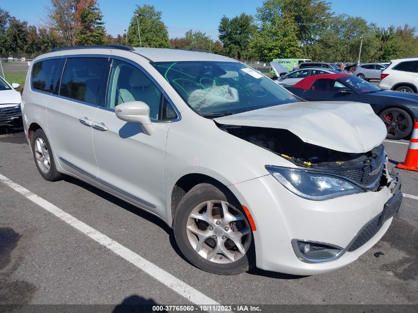 2C4RC1BG8HR704222 2017 CHRYSLER PACIFICA, photo no. 1