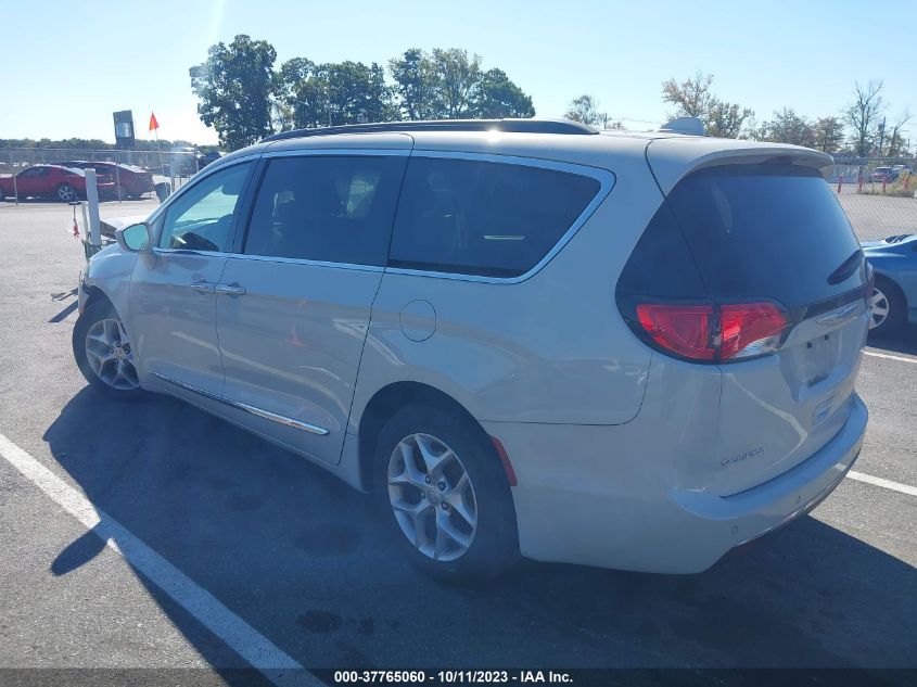 2C4RC1BG8HR704222 2017 CHRYSLER PACIFICA, photo no. 3