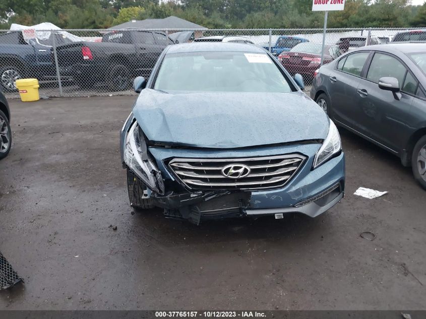 2015 HYUNDAI SONATA 2.4L SPORT - 5NPE34AF7FH235787