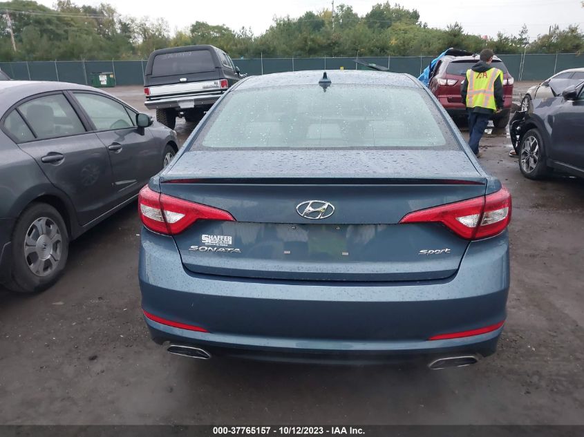 2015 HYUNDAI SONATA 2.4L SPORT - 5NPE34AF7FH235787