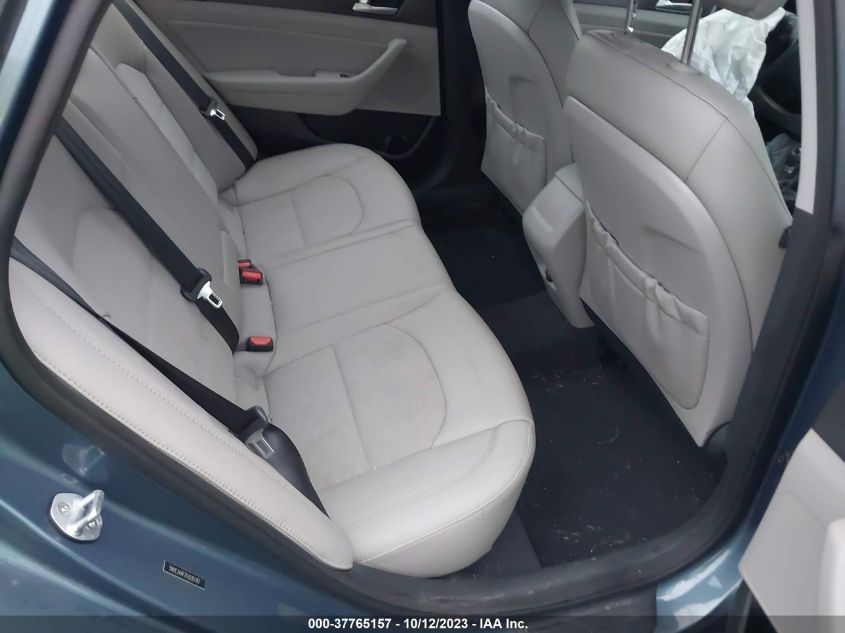 2015 HYUNDAI SONATA 2.4L SPORT - 5NPE34AF7FH235787