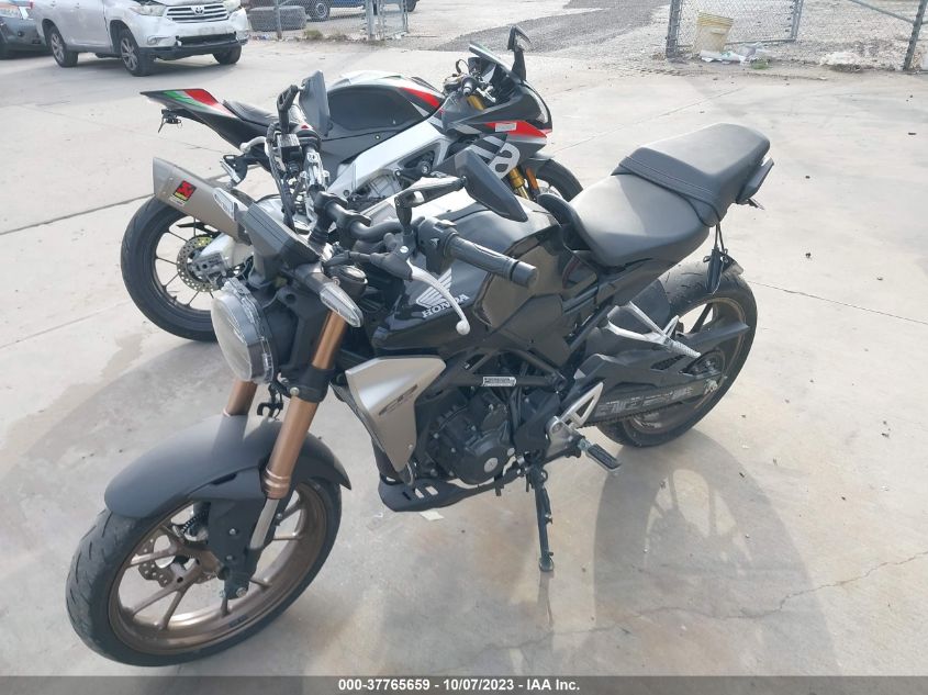 2020 HONDA CBF300 NA MLHNC5552L5000438