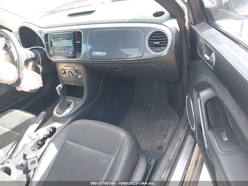 2013 VOLKSWAGEN BEETLE COUPE 2.5L 3VWJP7AT0DM606027
