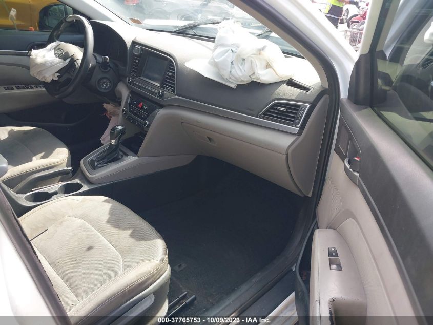 VIN 5NPD84LF0HH041129 2017 HYUNDAI ELANTRA SE
