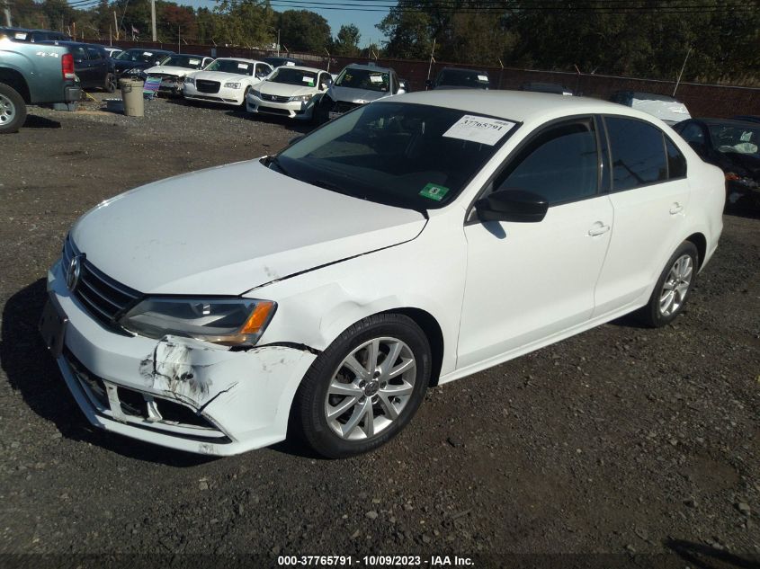 2016 VOLKSWAGEN JETTA SEDAN 1.4T SE - 3VWD67AJ2GM252529