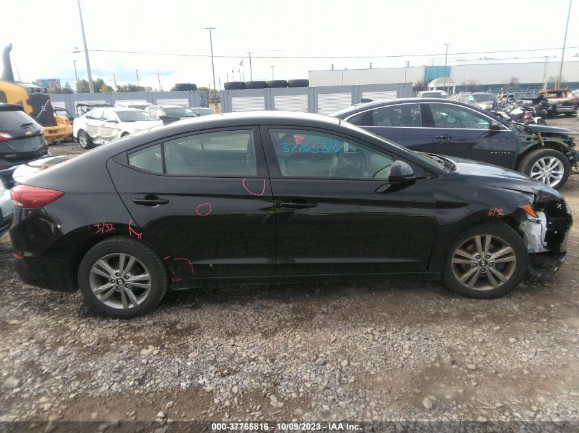 2017 HYUNDAI ELANTRA SE - 5NPD84LF7HH025736
