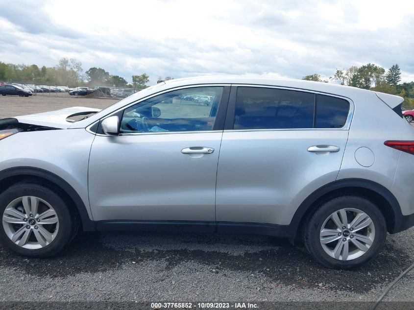 VIN KNDPM3AC3J7385351 2018 KIA SPORTAGE LX
