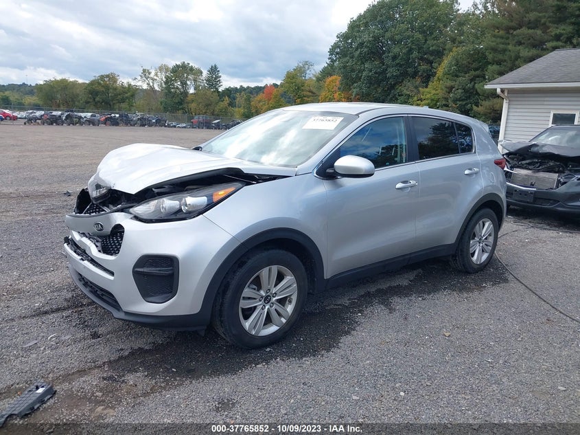 VIN KNDPM3AC3J7385351 2018 KIA SPORTAGE LX