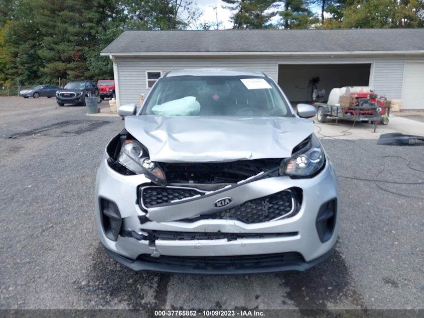 VIN KNDPM3AC3J7385351 2018 KIA SPORTAGE LX