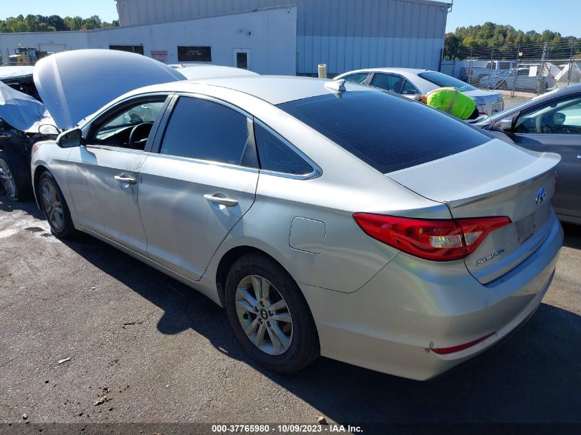 2015 HYUNDAI SONATA 2.4L SE - 5NPE24AF6FH003409