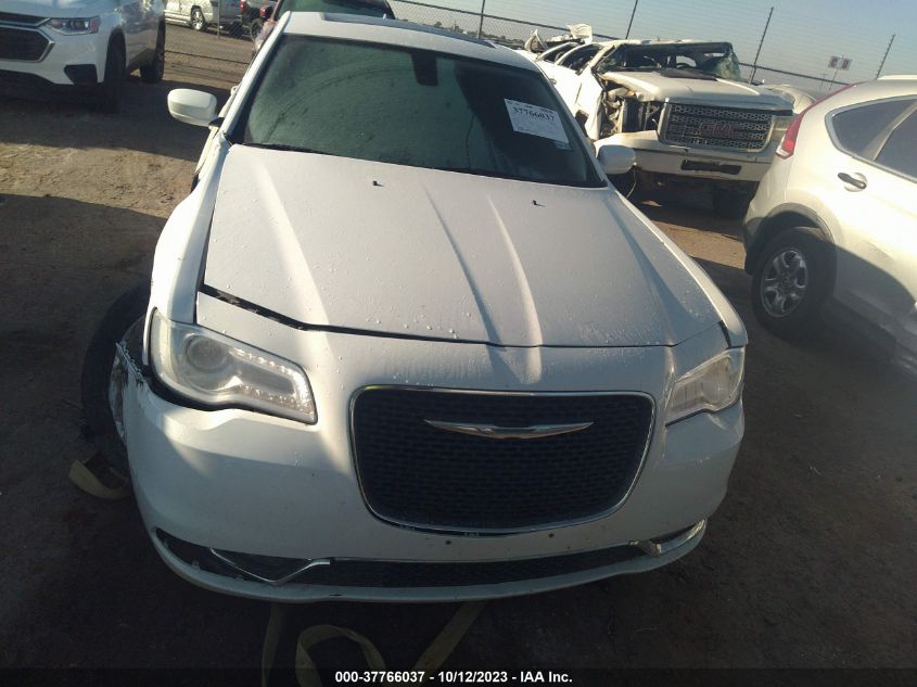 2016 CHRYSLER 300 LIMITED - 2C3CCAAG6GH248401