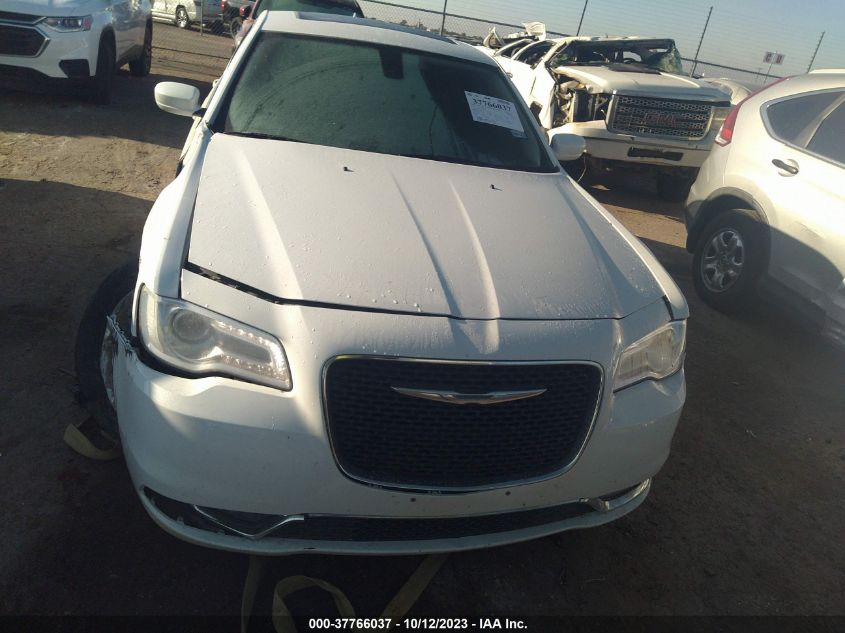 VIN 2C3CCAAG6GH248401 2016 CHRYSLER 300 no.12