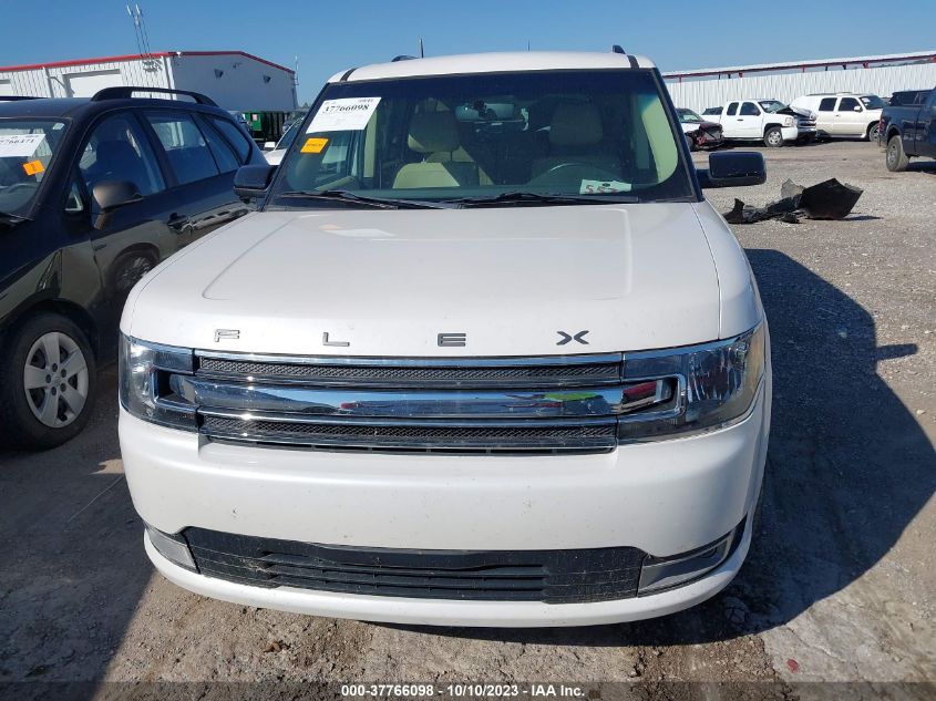 2FMHK6C82KBA21060 Ford Flex SEL 12