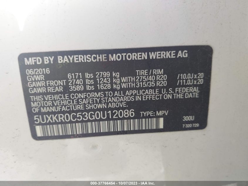 5UXKR0C53G0U12086 2016 BMW X5, photo no. 9