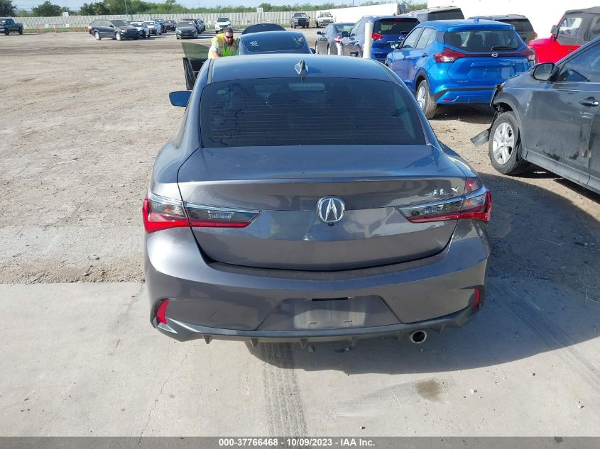 19UDE2F76KA004572 Acura ILX W/TECHNOLOGY PKG 16