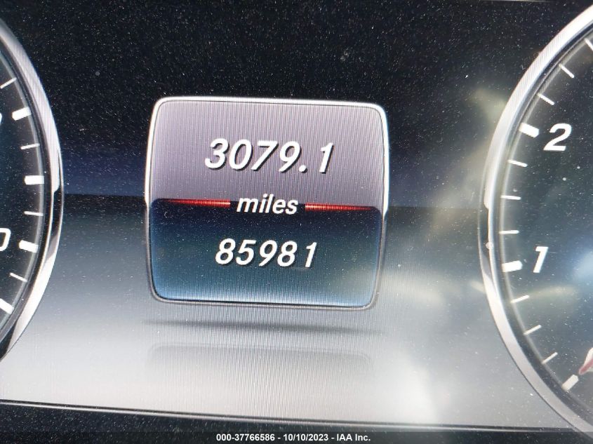 2015 MERCEDES-BENZ S-CLASS S 550 - WDDUG8FB0FA169948
