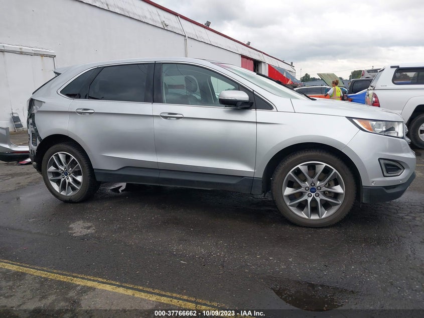 VIN 2FMPK4K81HBB42043 2017 FORD EDGE TITANIUM