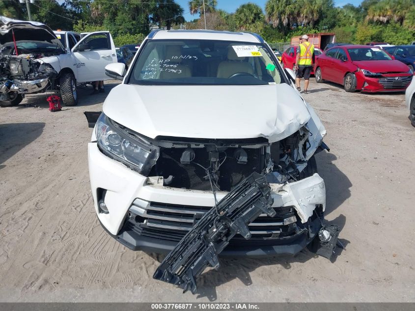 VIN 5TDYZRFHXHS217963 2017 TOYOTA HIGHLANDER LIMITED/LTD PLATINUM