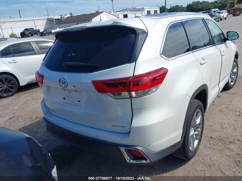 VIN 5TDYZRFHXHS217963 2017 TOYOTA HIGHLANDER LIMITED/LTD PLATINUM