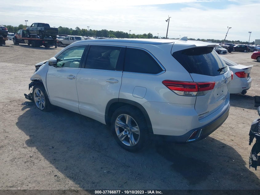 VIN 5TDYZRFHXHS217963 2017 TOYOTA HIGHLANDER LIMITED/LTD PLATINUM