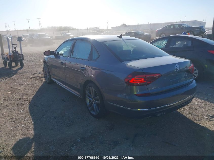 2018 VOLKSWAGEN PASSAT 2.0T S/R-LINE - 1VWAA7A32JC013655
