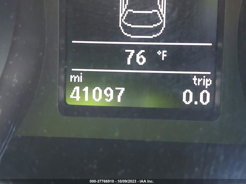 2018 VOLKSWAGEN PASSAT 2.0T S/R-LINE - 1VWAA7A32JC013655