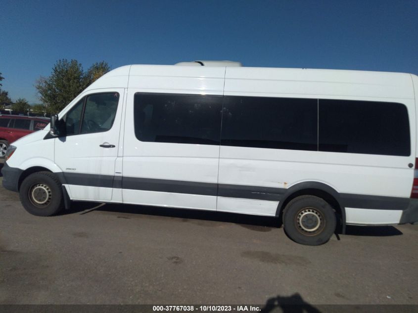2015 MERCEDES-BENZ SPRINTER PASSENGER VANS - WDZPE8DC3FP145990