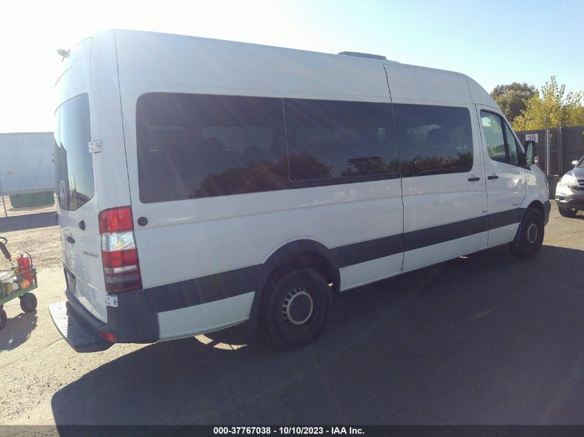 2015 MERCEDES-BENZ SPRINTER PASSENGER VANS - WDZPE8DC3FP145990