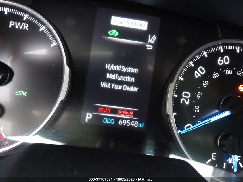 VIN 4T3RWRFV0NU067679 2022 TOYOTA RAV4 HYBRID XLE