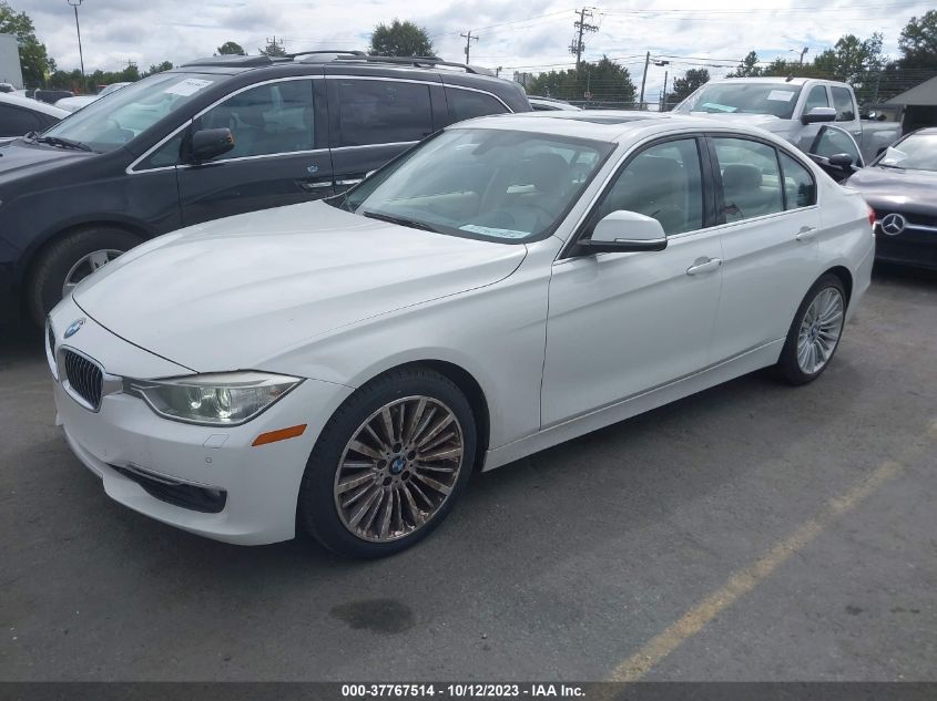 2013 BMW 3 SERIES 335I XDRIVE - WBA3B9G51DNP39624