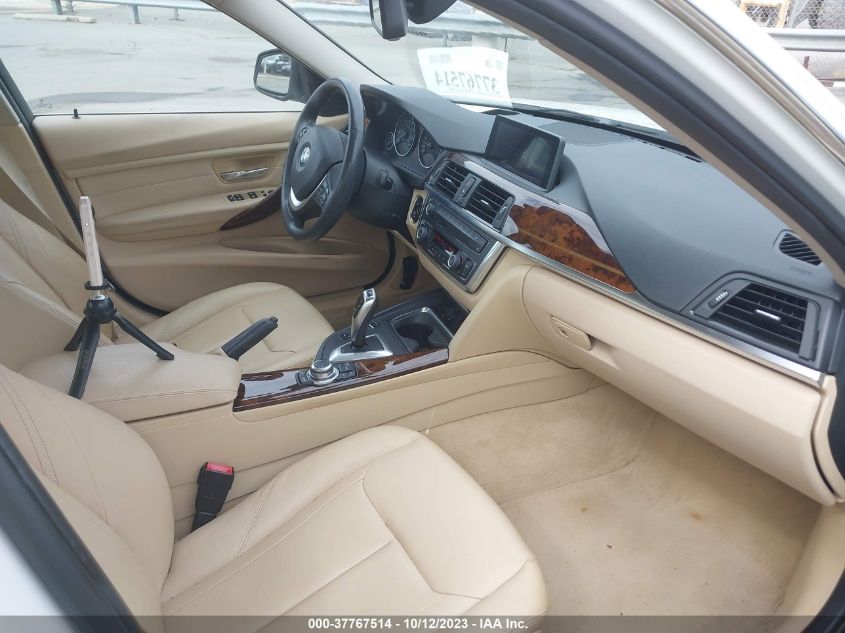 2013 BMW 3 SERIES 335I XDRIVE - WBA3B9G51DNP39624