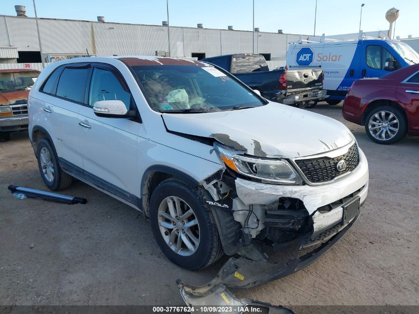 2015 KIA SORENTO LX - 5XYKT3A6XFG628655