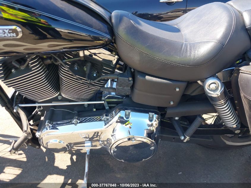 2006 HARLEY-DAVIDSON FXDWGI 1HD1GP1336K321785