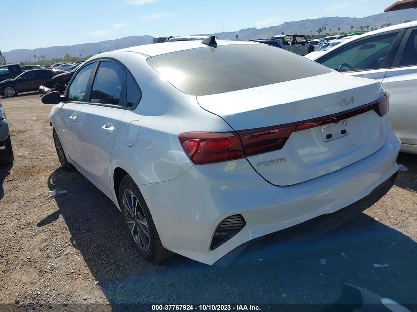 VIN 3KPF24AD4NE460242 2022 KIA FORTE FE/LXS